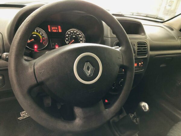 Renault Clio 1.2 AA DH Año 2016 - Imagen 9