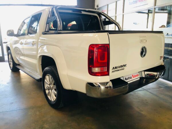 Volkswagen Amarok 2.0 TDI 4x4 Higline Aut Año 2015 - Imagen 5