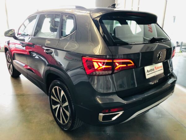 Volkswagen Taos Higline 1.4 TSI Higline Aut 0 Km - Imagen 6