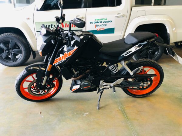 KTM Duke 200 Año 2022 - Imagen 5