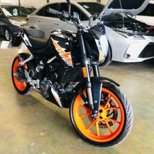 KTM Duke 200 Año 2022