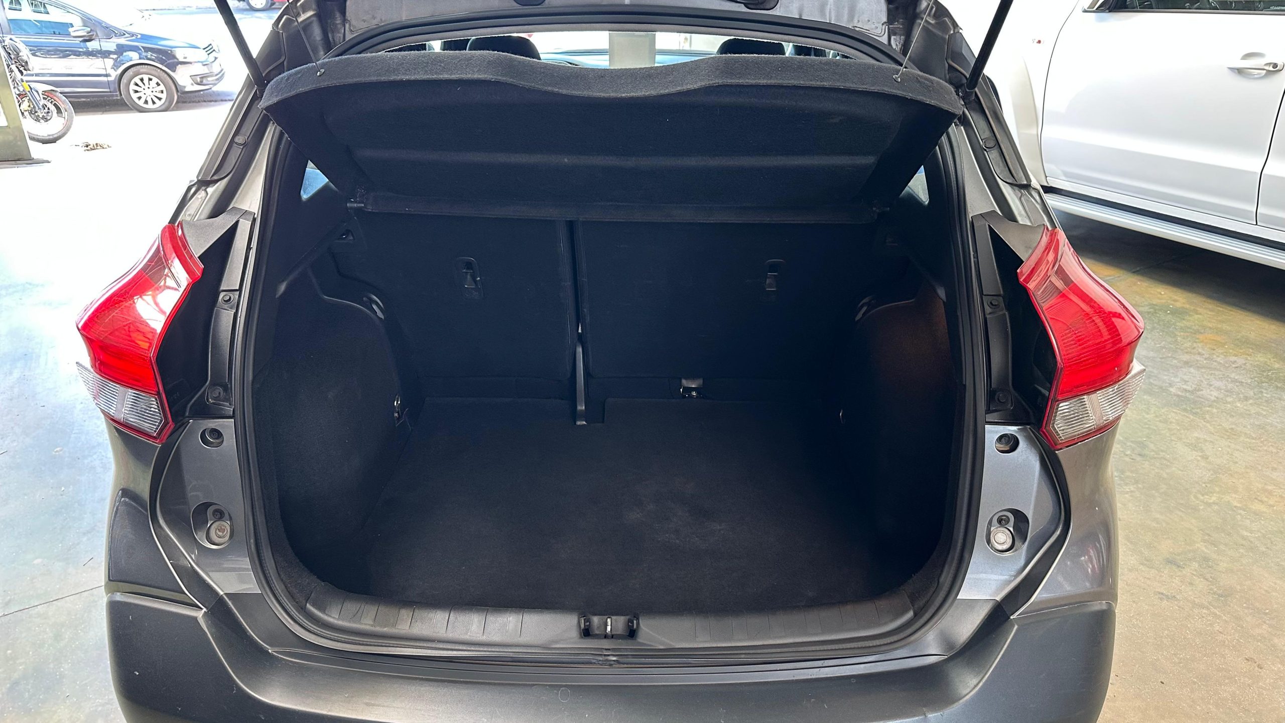 Nissan Kicks Sense 1.6 Año 2021 - Imagen 7