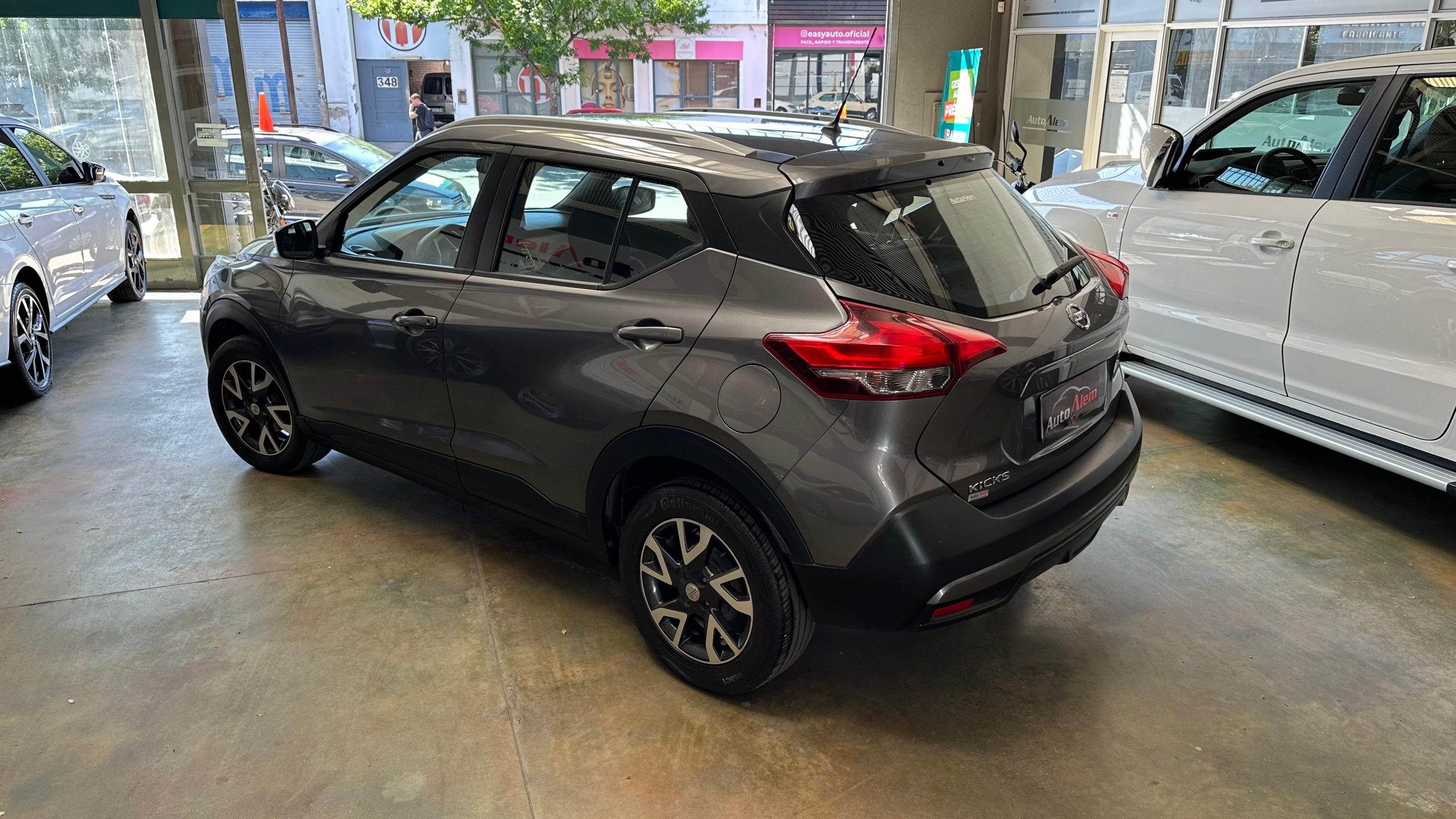 Nissan Kicks Sense 1.6 Año 2021 - Imagen 4