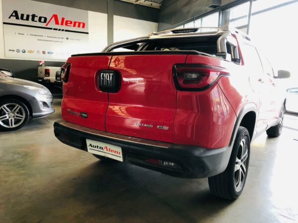 Fiat Toro Volcano 4x4 At9 Año 2016 - Imagen 3