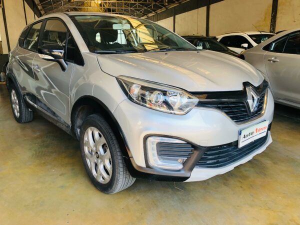 Renault Captur 2.0 Zen Año 2017 - Imagen 3