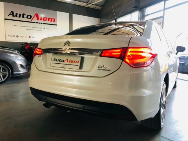 Citroen C4 Lounge 1.6 HDI Tendance Año 2015 - Imagen 3