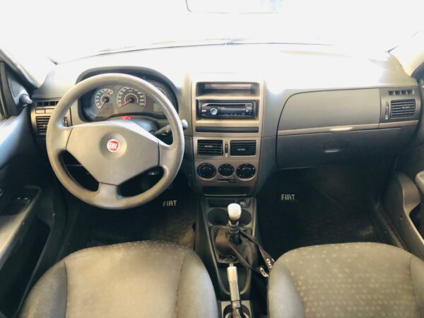Fiat Siena Attractive 1.4 GNC Año 2010 - Imagen 8