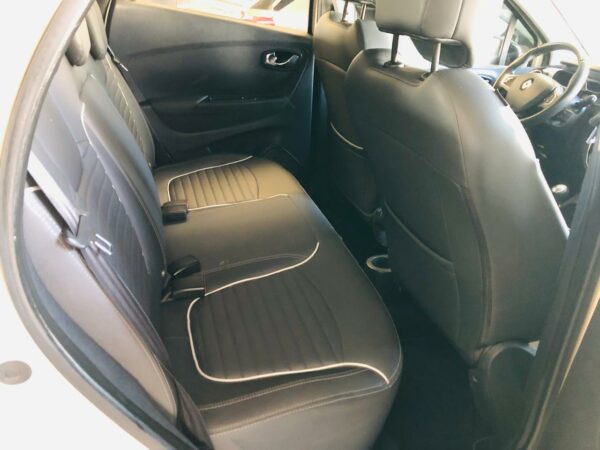 Renault Captur 2.0 Intens Año 2017 - Imagen 9
