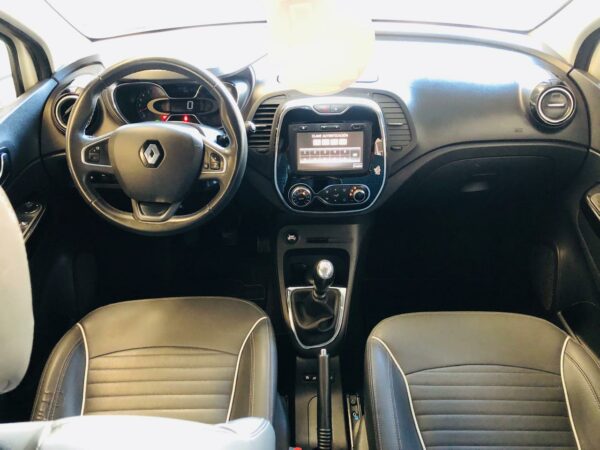Renault Captur 2.0 Intens Año 2017 - Imagen 8