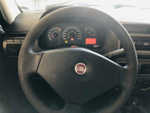 Fiat Siena Attractive 1.4 GNC Año 2010 - Imagen 7