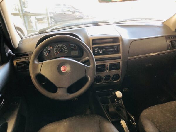 Fiat Siena Attractive 1.4 GNC Año 2010 - Imagen 6