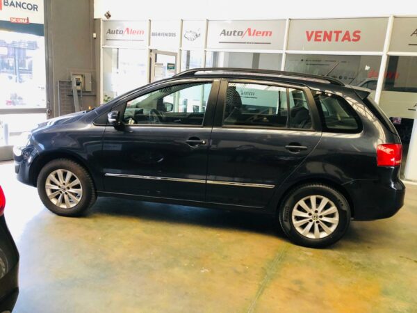 Volkswagen Suran 1.6 Higline Año 2012 - Imagen 5
