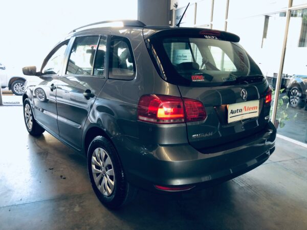 Volkswagen Suran Confortline 1.6 Año 2015 - Imagen 5