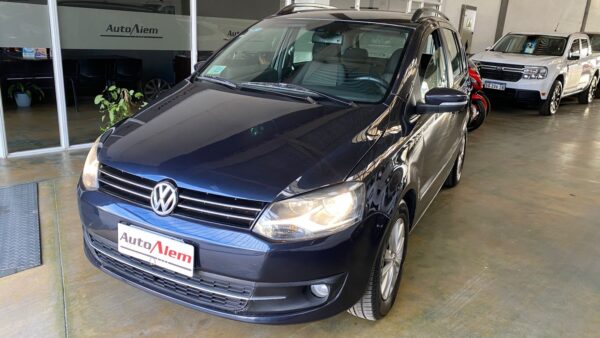 Volkswagen Suran 1.6 Higline Año 2012
