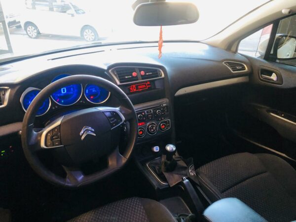 Citroen C4 Lounge 2.0 Tendance Año 2014 - Imagen 7
