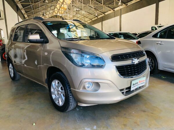 Chevrolet Spin LTZ 1.8 Año 2014 - Imagen 2