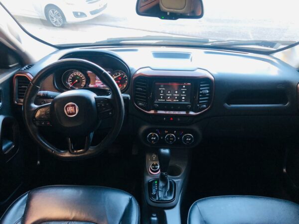 Fiat Toro 2.0 TDI Volcano 4x4 At 9 Año 2019 - Imagen 8