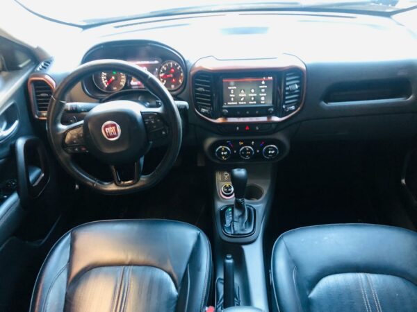 Fiat Toro 2.0 TDI Volcano 4x4 At 9 Año 2019 - Imagen 7