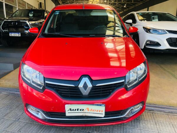 Renault Logan 1.6 Privilegue Año 2018 - Imagen 2