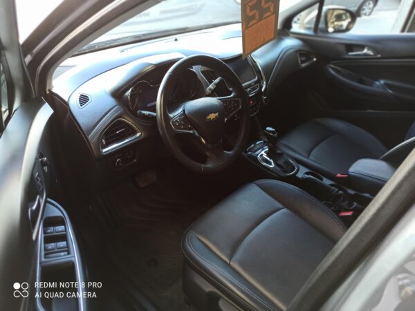 Chevrolet Cruze II LTZ  1.4 Turbo AT Año 2022 - Imagen 9