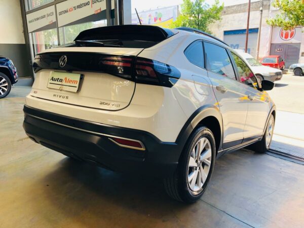 Volkswagen Nivus 200 TSI Confortline AT año 2020 - Imagen 4