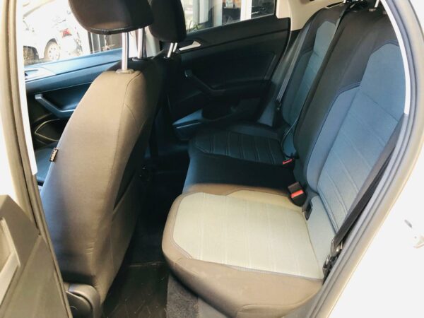 Volkswagen Nivus 200 TSI Confortline AT año 2020 - Imagen 8