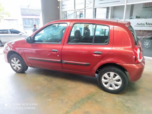 Renault Clio Mio 5 Ptas Confort Año 2013 - Imagen 5