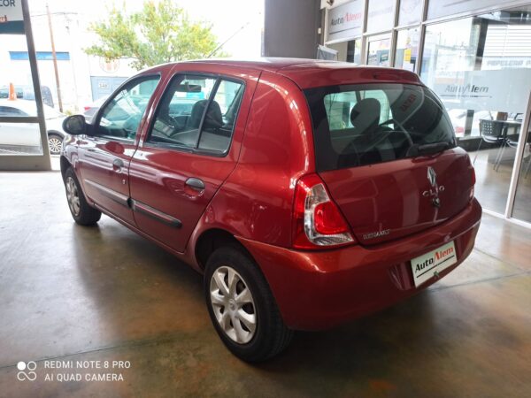Renault Clio Mio 5 Ptas Confort Año 2013 - Imagen 4