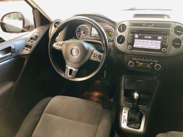 Volkswagen Tiguan 2.0 TSI Exclusive AT Año 2012 - Imagen 5