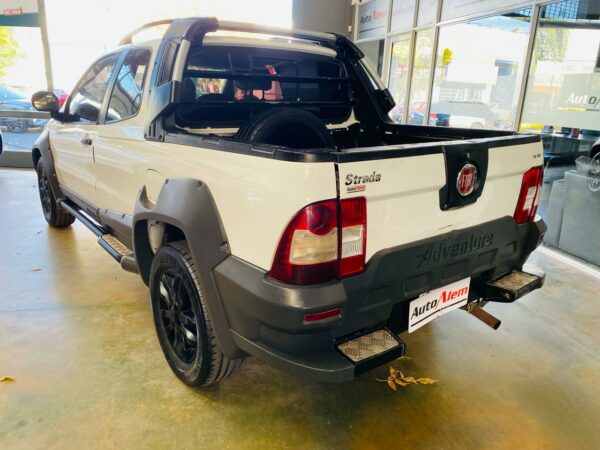 Fiat Strada Adventure 1.6 GNC Año 2013 - Imagen 4