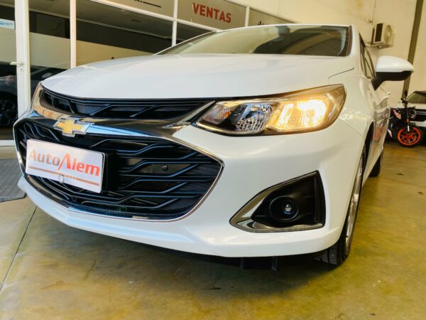 Chevrolet Cruze II LT AT Año 2023 - Imagen 2