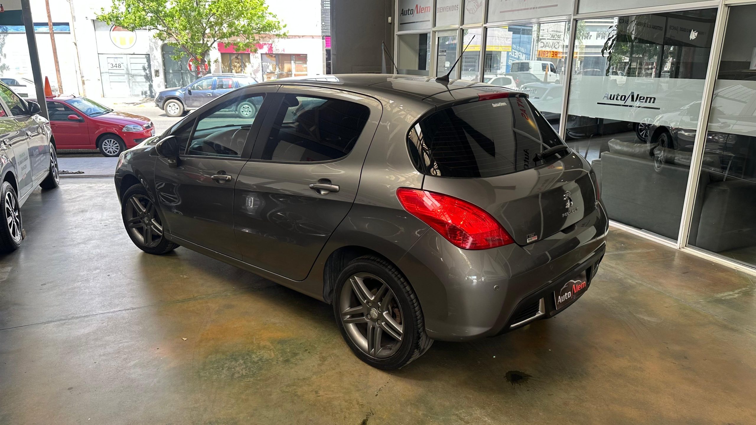 Peugeot 308 Sport 1.6 THP Tiptronic Año 2013 - Imagen 3