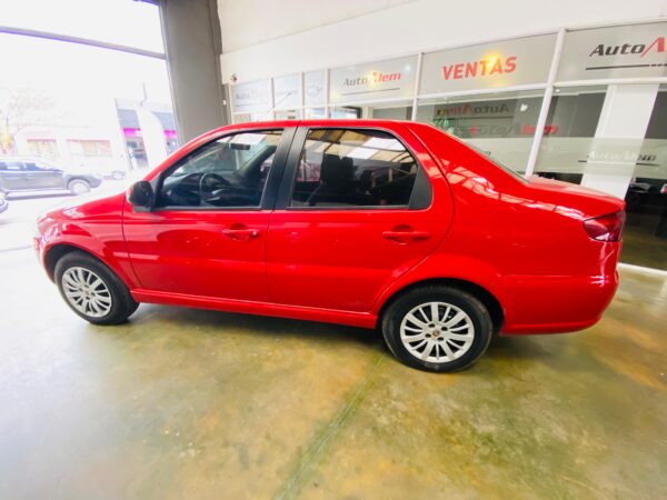 Fiat Siena 1.4 EL GNC año 2014 - Imagen 7