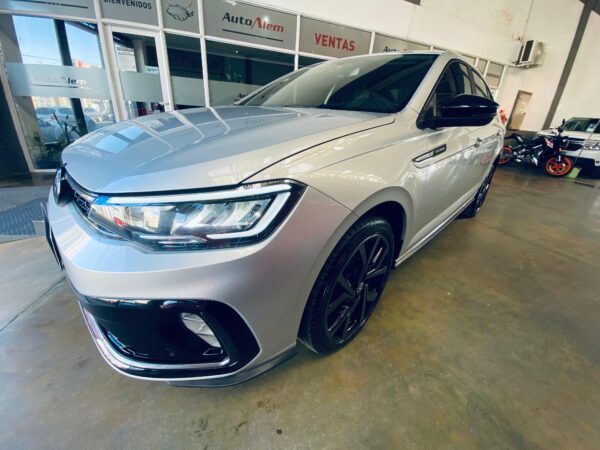 Volkswagen Virtus EXCLUSIVE 250TSI AT Año 2024 - Imagen 7