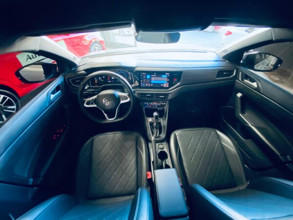Volkswagen Virtus EXCLUSIVE 250TSI AT Año 2024 - Imagen 9