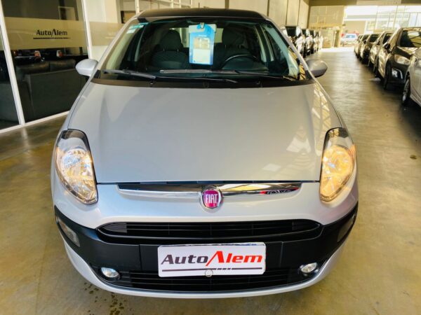 Fiat Punto 1.4 Atractive Año 2017 - Imagen 2