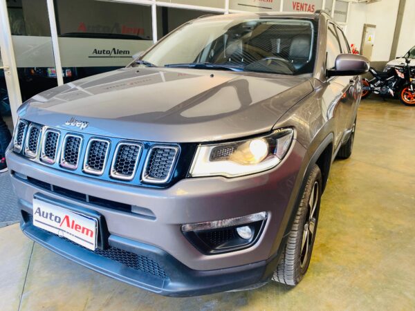 Jeep Compass LONGITUDE 2.4 AT9 AWD Año 2017