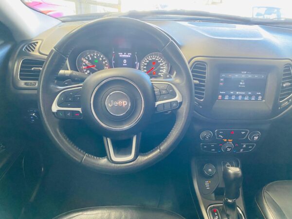 Jeep Compass LONGITUDE 2.4 AT9 AWD Año 2017 - Imagen 8