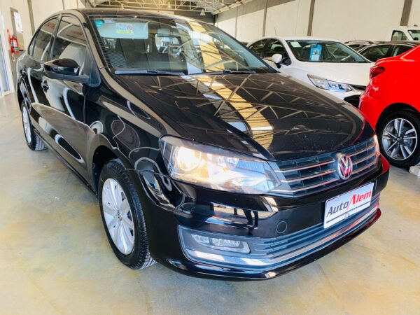Volkswagen Polo Confortline 1.6 Año 2016 - Imagen 2