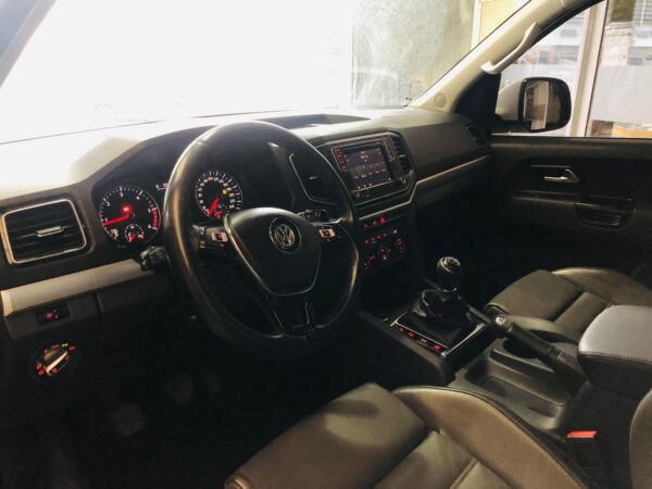 Volkswagen Amarok 2.0 TDI Higline Pack - Imagen 8