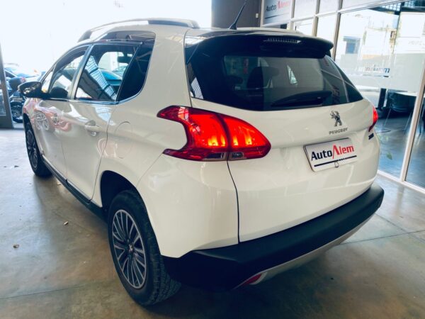 Peugeot 2008 1.6 Active Año 2017 - Imagen 5