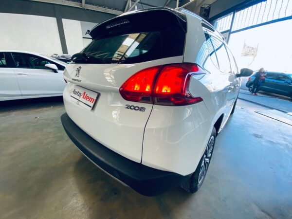Peugeot 2008 1.6 Active Año 2017 - Imagen 4