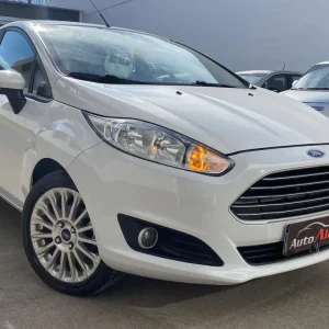 Ford Fiesta Kinetic 1.6 SE Año 2017