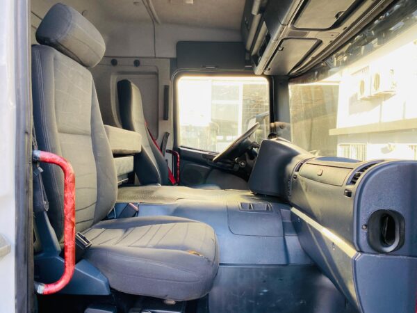 Scania 4x2 P360 Año 2015 - Imagen 8