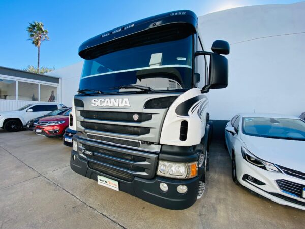 Scania 4x2 P360 Año 2015 - Imagen 3
