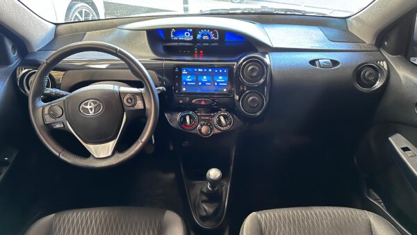 Toyota Etios XLS 1.5 Año 2023 - Imagen 6