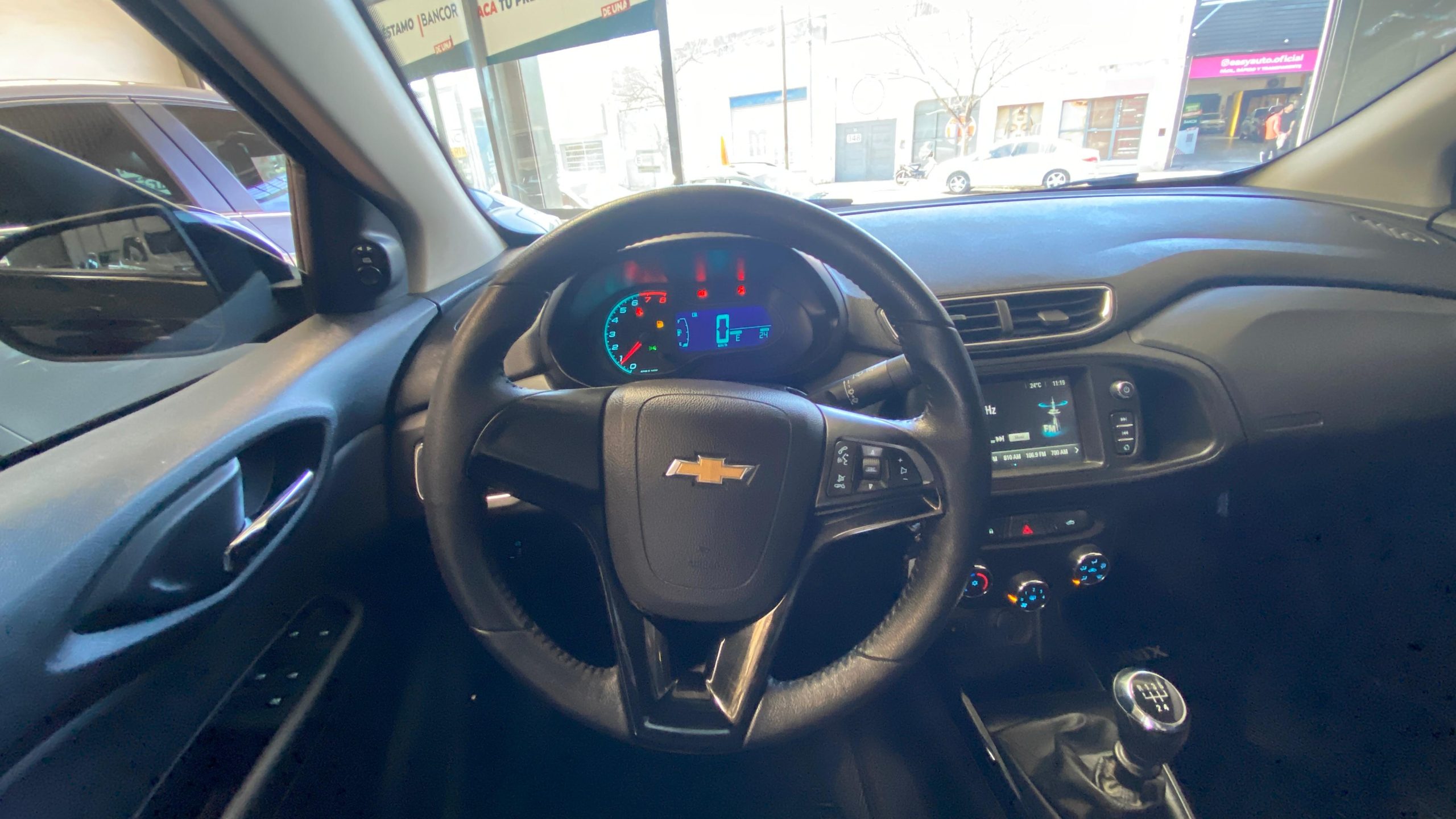 Chevrolet Onix LTZ 1.4 Año 2018 - Imagen 11