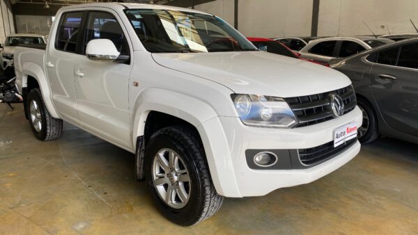 Volkswagen Amarok Higline 4x2 Año 2014 - Imagen 2