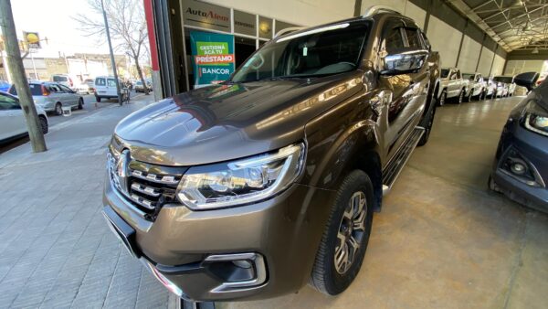 Renault Alaskan ICONIC 4X4 MT Año 2021 - Imagen 6