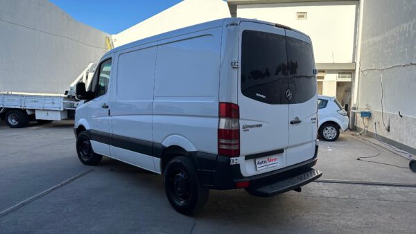 Mercedes Benz Sprinter 411 CDI/F 3250 STREET V1 Año 2015 - Imagen 7